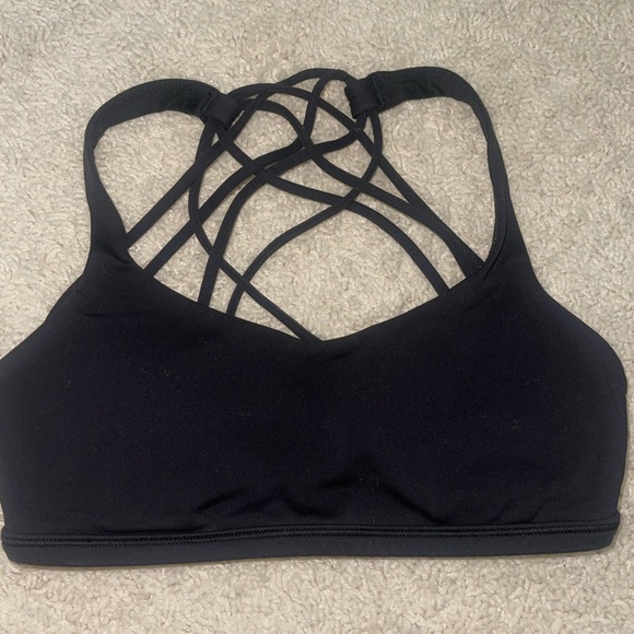 lululemon athletica Other - lululemon free to be bra size 4